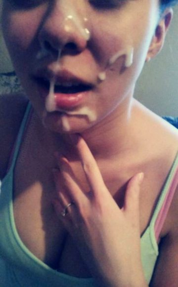 18 Charming Photos From Oral Creampies