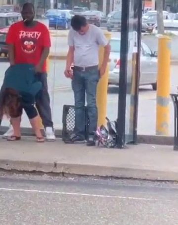 Drunk Strangers Fucks At Bus Stop