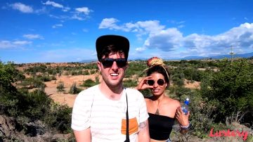 Frida & John – Desert Shack Up