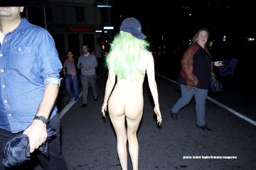 Gabi Grecko Naked In Public In Melbourne