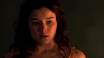 Hanna Mangan-Lawrence In Spartacus