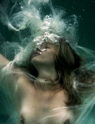 Lookonmyworksanddespair Underwater Portraits By Claudia Legge