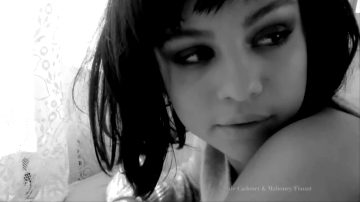 Selena Gomez – Good Morning Yall.
